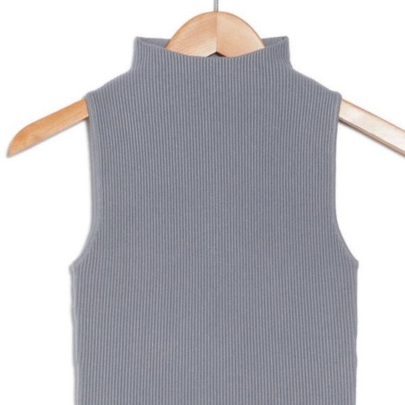 Abound Compact Ribbed Sweater - Picture 3 of 4